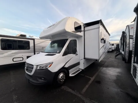 Another view of 2026 Jayco Melbourne 24L for sale in Kent, WA at Valley RV Supercenter