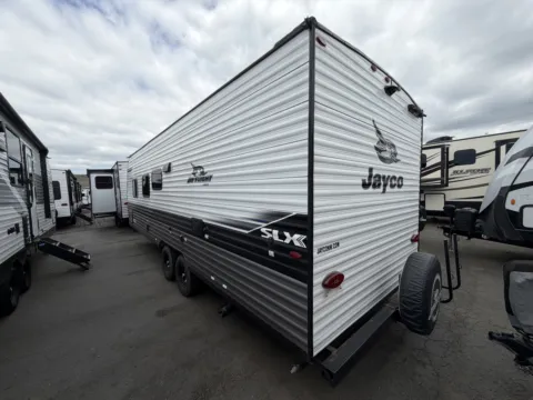 More photos of 2024 Jayco Jay-Flight 260BHW at Valley RV Supercenter, WA