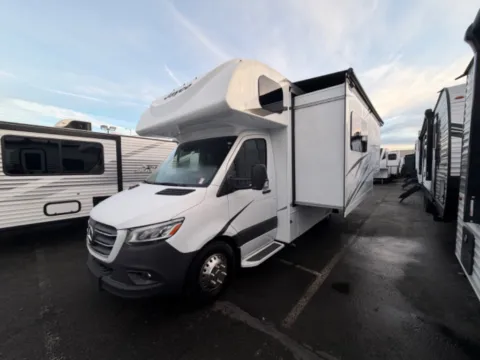 Another view of 2026 Jayco Melbourne 24L for sale in Kent, WA at Valley RV Supercenter