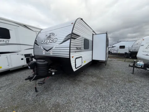 Another view of 2026 Jayco Jay-Flight SLX 284BHSW for sale in Kent, WA at Valley RV Supercenter