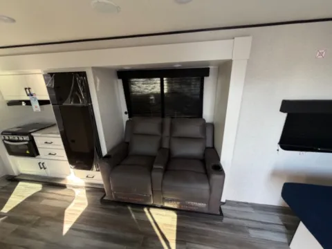 More photos of 2026 Jayco Jay-Flight SLX 225MLSW at Valley RV Supercenter, WA