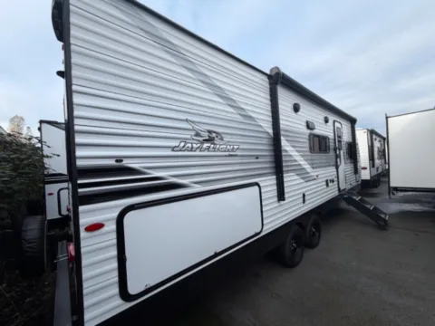 More photos of 2026 Jayco Jay-Flight SLX 261BHSW at Valley RV Supercenter, WA