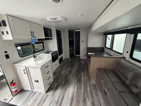 More photos of 2026 Jayco Jay-Flight SLX 261BHSW at Valley RV Supercenter, WA