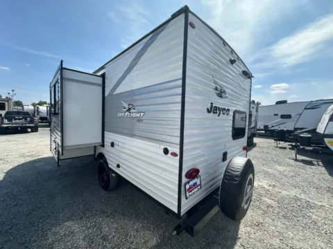More photos of 2026 Jayco Jay-Flight SLX 197MBW at Valley RV Supercenter, WA