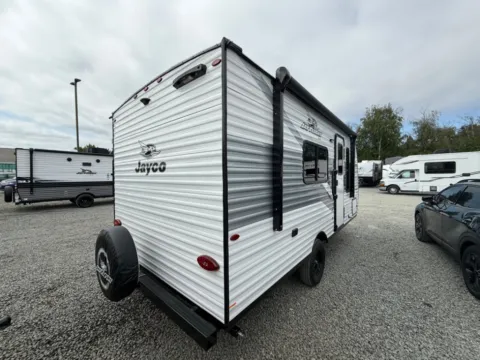 More photos of 2026 Jayco Jay-Flight SLX 175FQW at Valley RV Supercenter, WA
