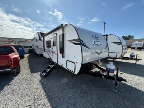 Unknown 2026 Jayco Jay-Flight SLX Baja 175FQW for sale in Kent, WA