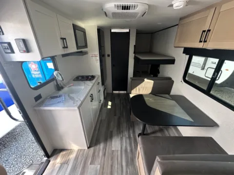 More photos of 2026 Jayco Jay-Flight SLX 175BHW at Valley RV Supercenter, WA