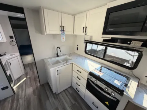 More photos of 2026 Jayco Jay-Flight SLX 287BHSW at Valley RV Supercenter, WA