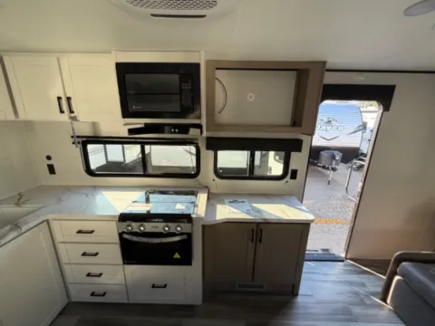 More photos of 2026 Jayco Jay-Flight SLX 287BHSW at Valley RV Supercenter, WA