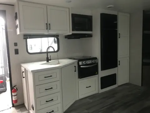 More photos of 2026 Jayco Jay-Flight SLX 261BHSW at Valley RV Supercenter, WA