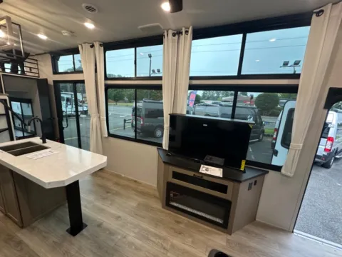 More photos of 2026 Jayco Jay-Flight Bungalow 40JLFT at Valley RV Supercenter, WA