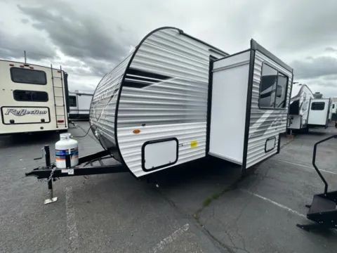 Another view of 2026 Jayco Jay-Flight SLX Baja 197MBW for sale in Kent, WA at Valley RV Supercenter