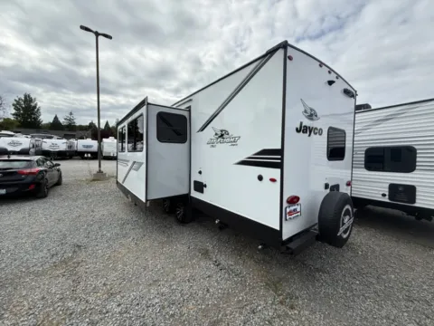 More photos of 2026 Jayco Jay-Flight SLX 261BHSW at Valley RV Supercenter, WA