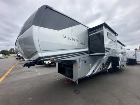 Silver 2026 Jayco Pinnacle 36FBTS for sale in Kent, WA