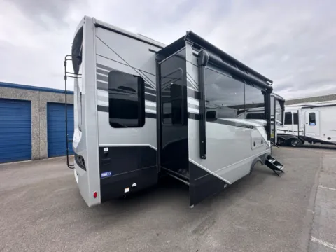 More photos of 2026 Jayco Pinnacle 36FBTS at Valley RV Supercenter, WA