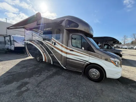 Unknown 2018 Thor Motor Coach Sprinter 3500 High Roof V6 170" RWD for sale in Kent, WA