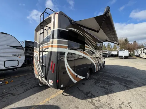 More photos of 2018 Thor Motor Coach Syngery TT24 at Valley RV Supercenter, WA