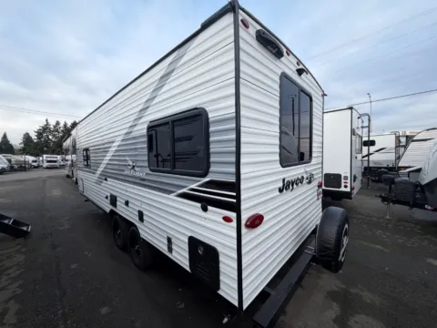 More photos of 2026 Jayco Jay-Flight SLX 210QBW at Valley RV Supercenter, WA