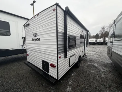 More photos of 2026 Jayco Jay-Flight SLX Sport 172DBW at Valley RV Supercenter, WA