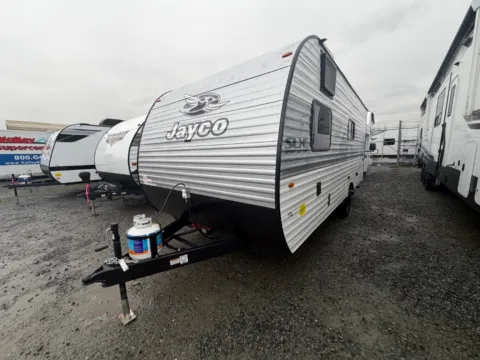 Another view of 2026 Jayco Jay-Flight SLX Sport 172DBW for sale in Kent, WA at Valley RV Supercenter