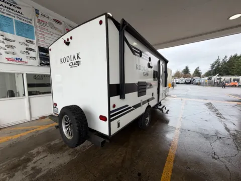 More photos of 2021 Keystone Rv at Valley RV Supercenter, WA