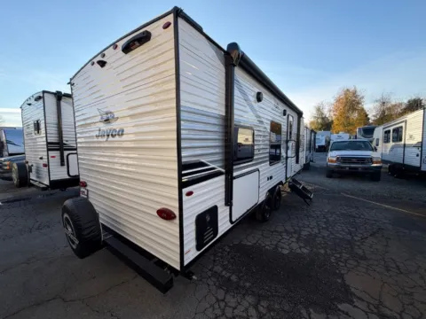 More photos of 2026 Jayco JAY FLIGHT SLX 260BHW at Valley RV Supercenter, WA