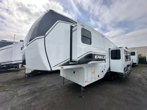 Another view of 2026 Jayco EAGLE HT 28CRT for sale in Kent, WA at Valley RV Supercenter