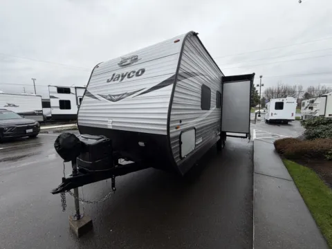 Photos of 2021 Jayco Jay-Flight 248RBSW for sale in Kent, WA at Valley RV Supercenter