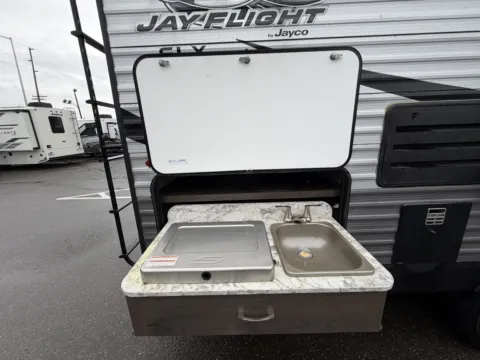 More photos of 2021 Jayco Jay-Flight 248RBSW at Valley RV Supercenter, WA