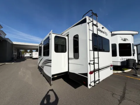 More photos of 2023 Jayco Eagle HT 280RSOK at Valley RV Supercenter, WA