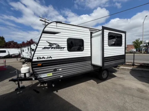 Another view of 2022 Jayco JAYFLIGHT 183RB for sale in Kent, WA at Valley RV Supercenter