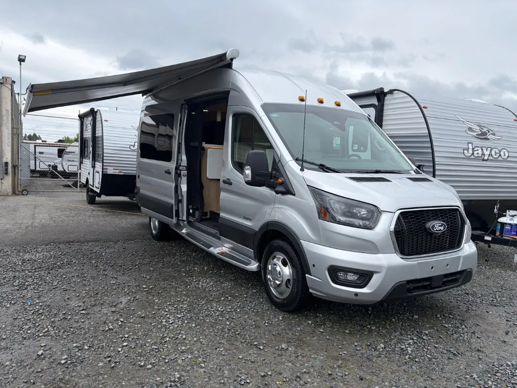 Silver 2026 Jayco SOLSTICE 21L for sale in Kent, WA