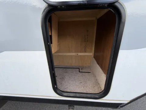 More photos of 2017 Jayco Jay-Feather X213 at Valley RV Supercenter, WA