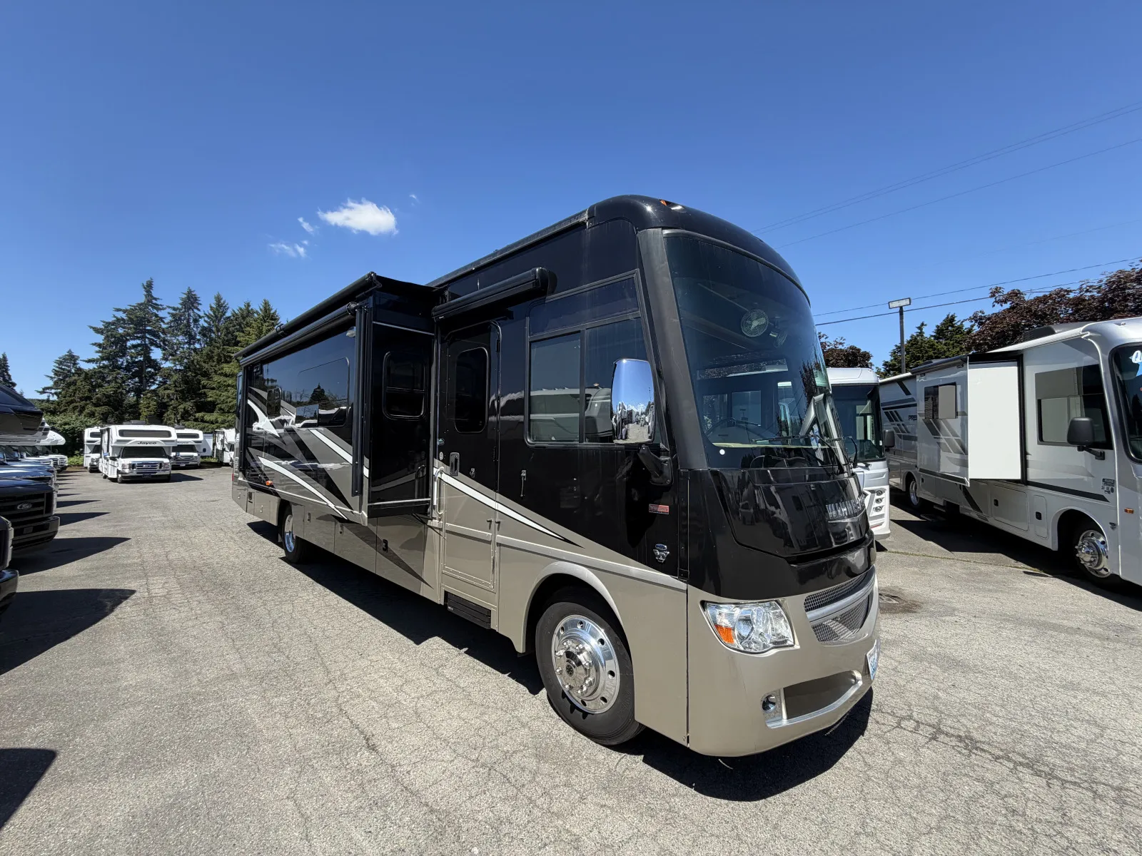 Unknown 2014 Winnebago Adventurer 38Q for sale in Kent, WA