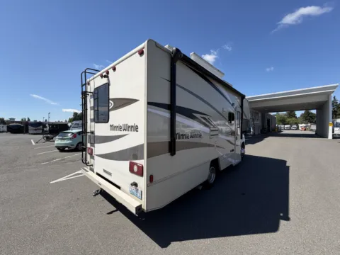 More photos of 2022 Winnebago Minnie Winnie E-Series E-350 SD at Valley RV Supercenter, WA
