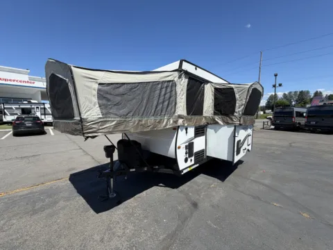Photos of 2021 Forest River Flagstaff HW27KS for sale in Kent, WA at Valley RV Supercenter