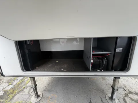 More photos of 2020 Jayco Eagle 321RSTS at Valley RV Supercenter, WA