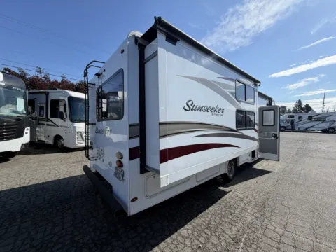 More photos of 2017 Forest River Sunseeker 3170DS at Valley RV Supercenter, WA
