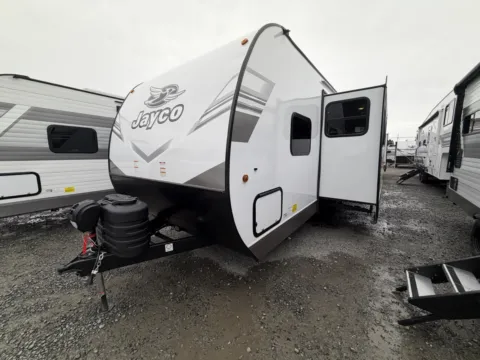 Photos of 2027 Jayco Jay-Flight 261BHSW for sale in Kent, WA at Valley RV Supercenter