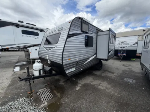 Photos of 2021 Jayco Jay-Flight SLX 183RB for sale in Kent, WA at Valley RV Supercenter