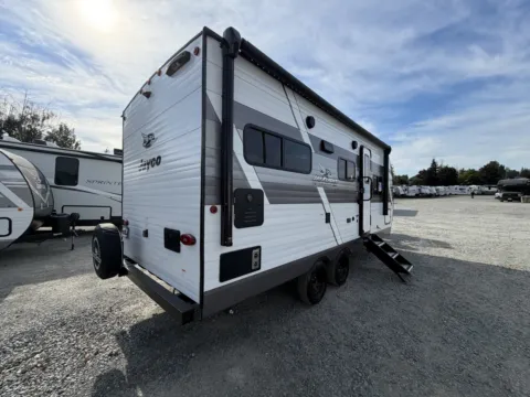 More photos of 2027 Jayco Jay-Flight 200MKSW at Valley RV Supercenter, WA