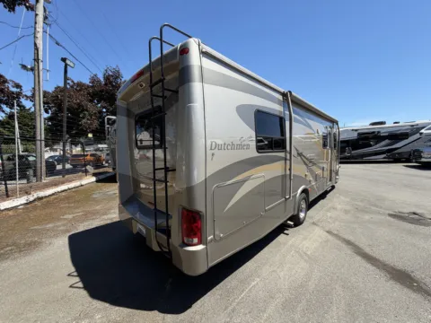 More photos of 2008 Dutchmen DORADO 31BH at Valley RV Supercenter, WA
