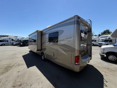 Another view of 2008 Dutchmen DORADO 31BH for sale in Kent, WA at Valley RV Supercenter