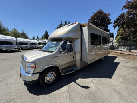 Photos of 2008 Dutchmen DORADO 31BH for sale in Kent, WA at Valley RV Supercenter