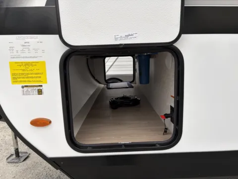 Another view of 2027 Jayco Jay-Feather 19MRK for sale in Kent, WA at Valley RV Supercenter
