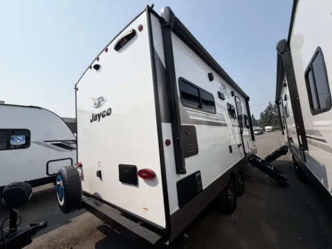More photos of 2027 Jayco Jay-Flight SLX 200MKSW at Valley RV Supercenter, WA