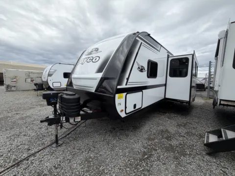 Another view of 2027 Jayco Jay-Feather 25RB for sale in Kent, WA at Valley RV Supercenter