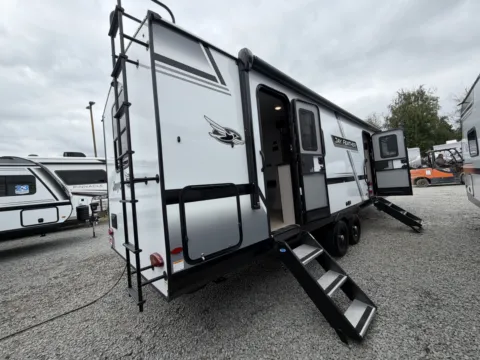More photos of 2027 Jayco Jay-Feather 26FK at Valley RV Supercenter, WA
