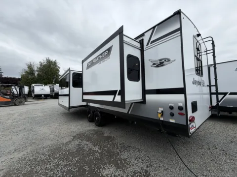 More photos of 2027 Jayco Jay-Feather 26FK at Valley RV Supercenter, WA