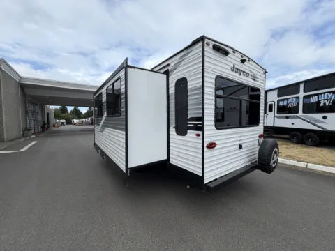Another view of 2025 Jayco Jay-Flight 262RLSW for sale in Kent, WA at Valley RV Supercenter